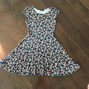 Floral spring t-shirt dress